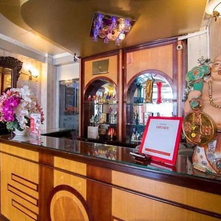 Tan Hoang Long Hotel Ho Či Minovo Město Exteriér fotografie